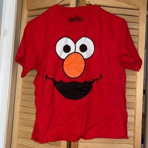 Red Elmo shirt perfect for Halloween